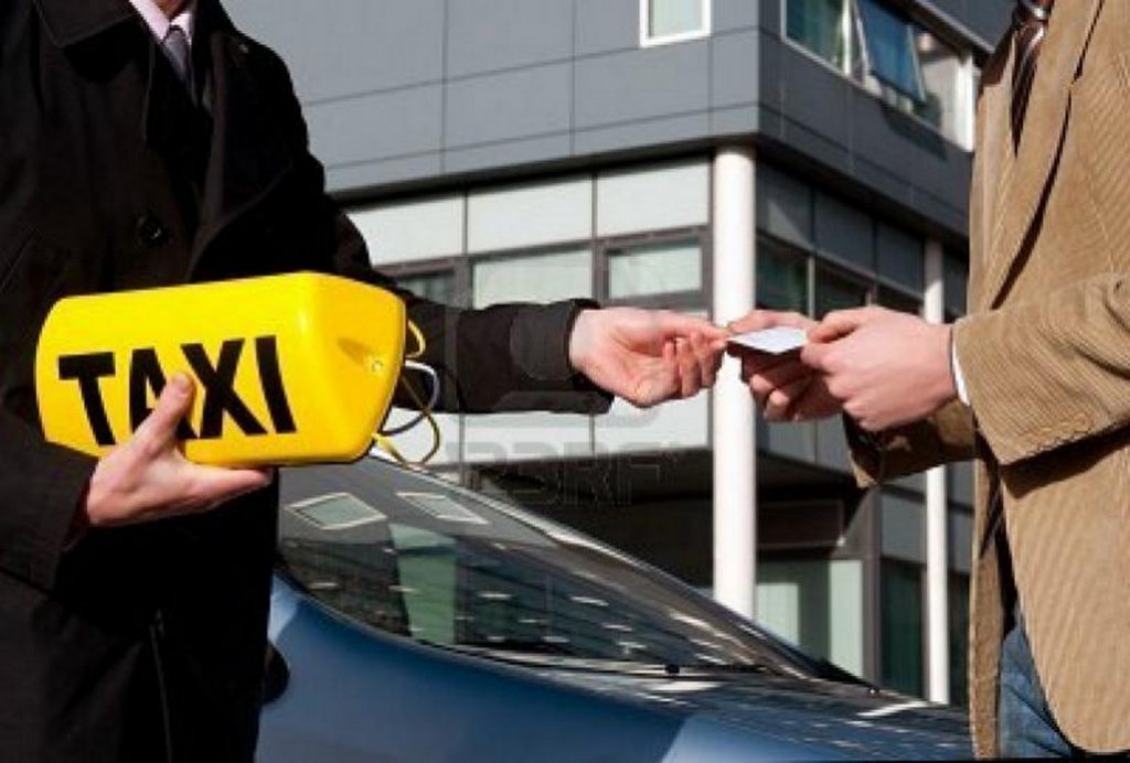 Как открыть бизнес такси