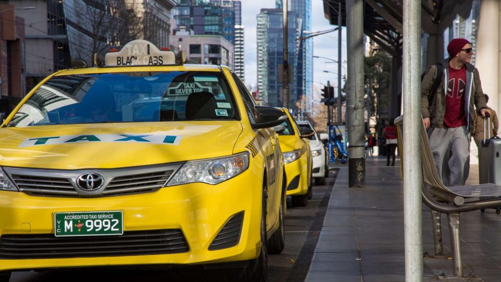Открываем новую службу такси в городе